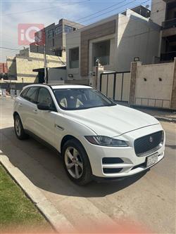 جاگوار F-Pace